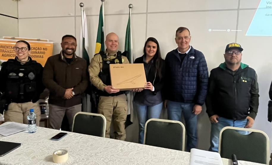A reunião ocorreu em Tibagi e contou com a presença de oficiais e praças do 1º BPM, 26º BPM, 27º BPM e 8ª CIPM, além de integrantes da Coordenadoria de Patrulha Rural Comunitária