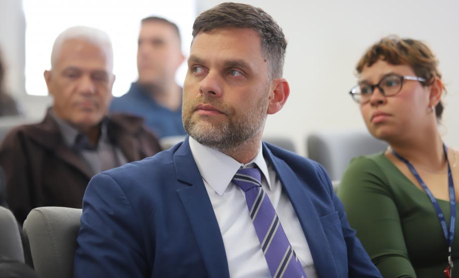 Reunião em Curitiba foi presidida pelo comandante do Comando do Policiamento Especializado, coronel Rogério Gomes Pitz, e abordou a criação de diretrizes para padronizar a atuação policial, com respeito à liberdade religiosa e aos direitos fundamentais.