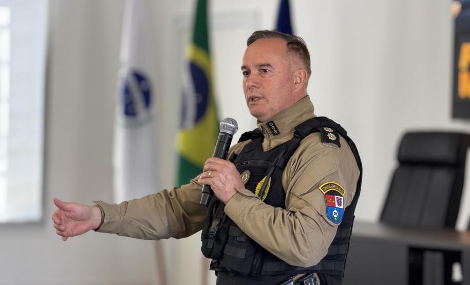 Reunião em Curitiba foi presidida pelo comandante do Comando do Policiamento Especializado, coronel Rogério Gomes Pitz, e abordou a criação de diretrizes para padronizar a atuação policial, com respeito à liberdade religiosa e aos direitos fundamentais.