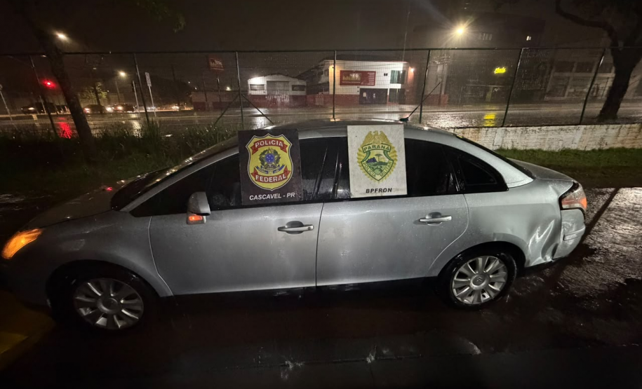 PMPR e PF apreendem 136 quilos de maconha e prendem homem na BR-277