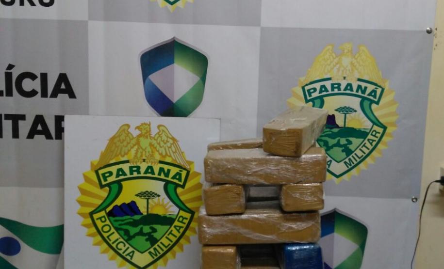BPFron apreende mais de 18 quilos de maconha dentro de ônibus na região Oeste do PR