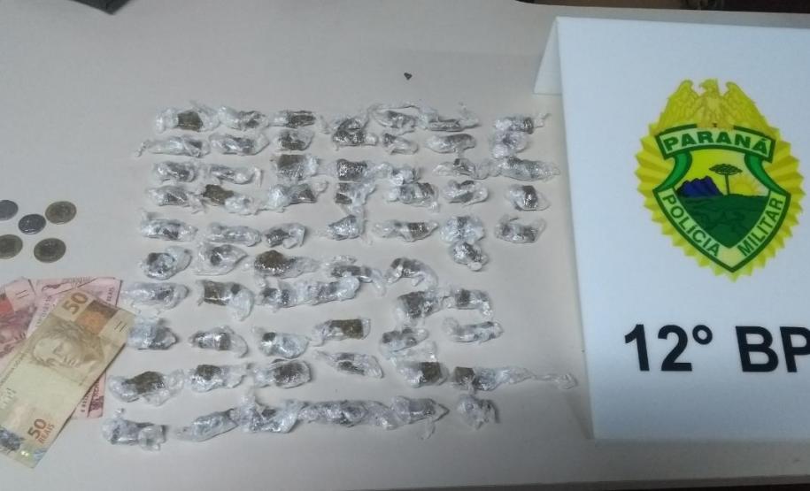 PM apreende drogas, dinheiro, munições e armas de fogo durante ações distintas na Capital do estado PM apreende drogas, dinheiro, munições e armas de fogo durante ações distintas na Capital do estado