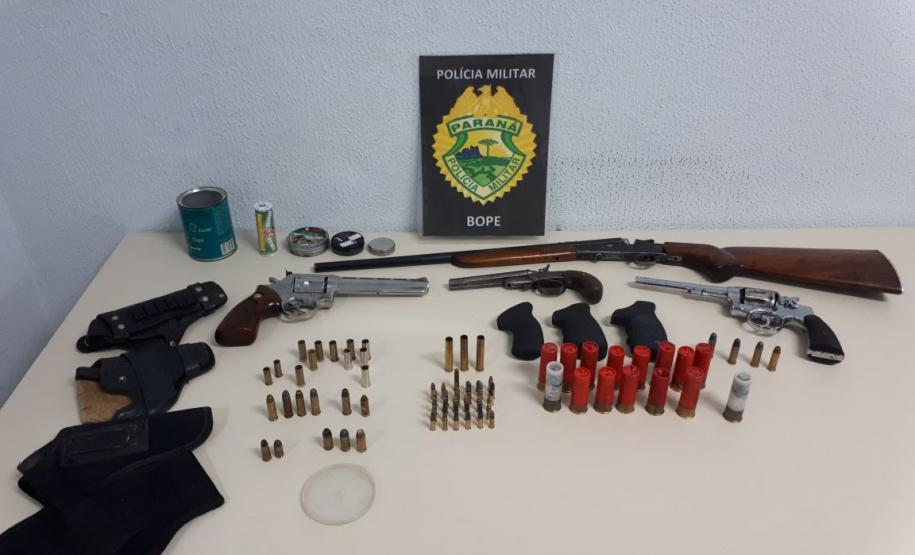 RONE apreende armas de fogo, munições e apetrechos durante abordagem na RMC