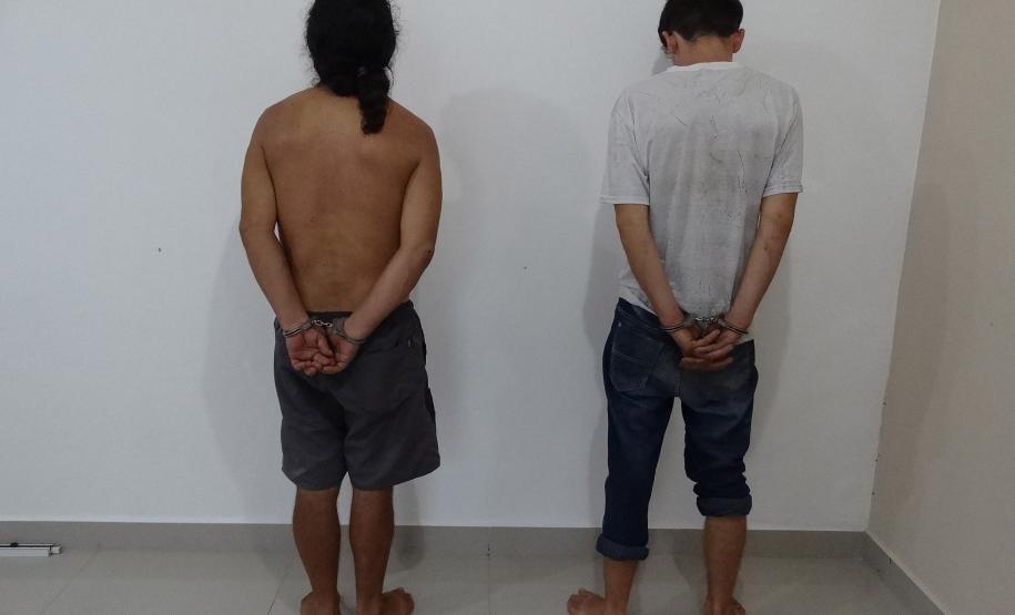 Mais de R$ 20 mil em drogas são apreendidas pela PM em Guaratuba; cinco são encaminhados