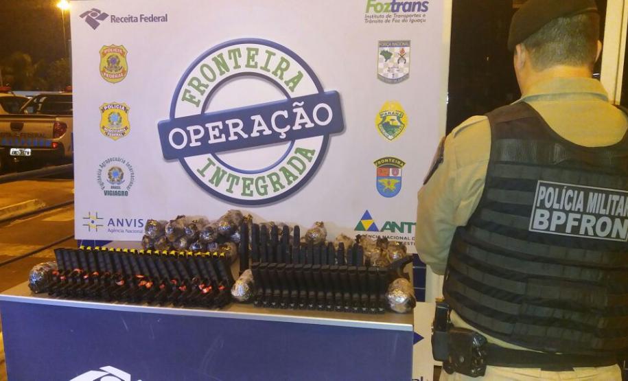 BPFron apreende 35 pistolas, 51 carregadores e oito mil munições durante Operação Fronteira Integrada BPFron apreende 35 pistolas, 51 carregadores e oito mil munições durante Operação Fronteira Integrada