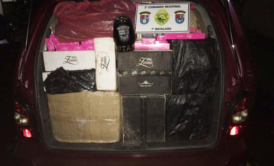Militares estaduais apreendem mercadorias contrabandeadas e encaminham mulheres no Noroeste do estado Militares estaduais apreendem mercadorias contrabandeadas e encaminham mulheres no Noroeste do estado