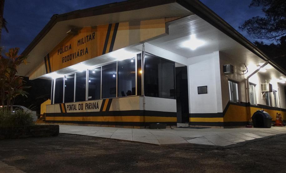 21/12/17Operação da Polícia Ambiental no Combate à Comercialização Irregular de Carvão e Palmito, operação coordenada pelo 1º Ten. ALFREDO WERNER EIGLMEIER no município de Pontal do Paraná.