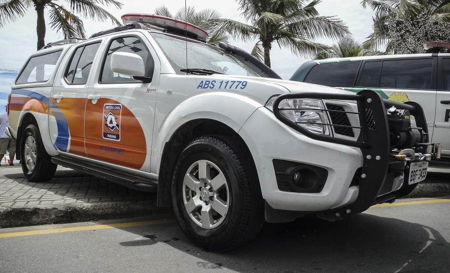 23-12-17 no município de GuaratubaViatura da Defesa Civil