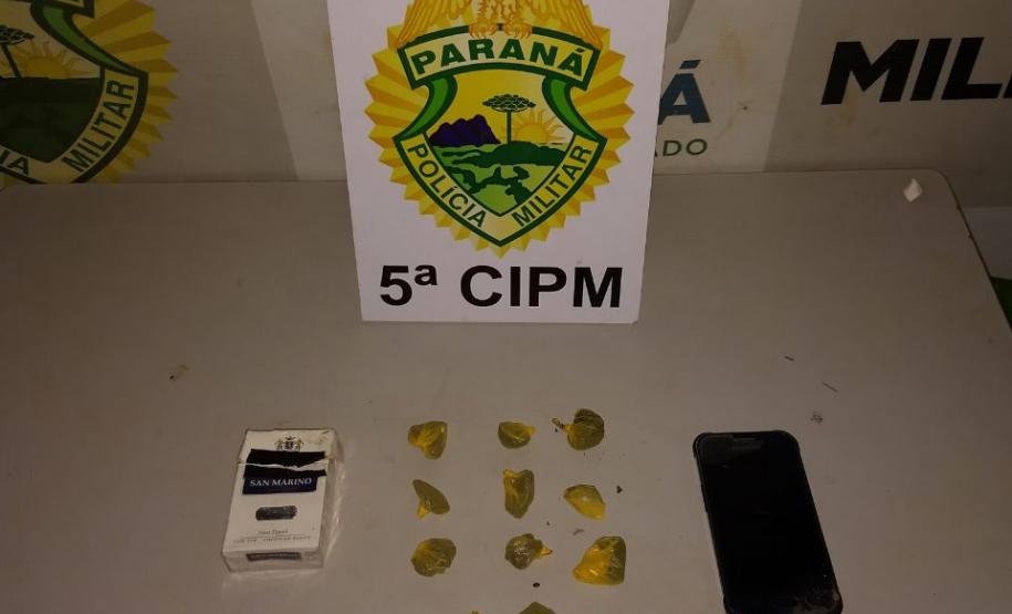 Polícia Militar encaminha homem por tráfico de drogas em Cianorte