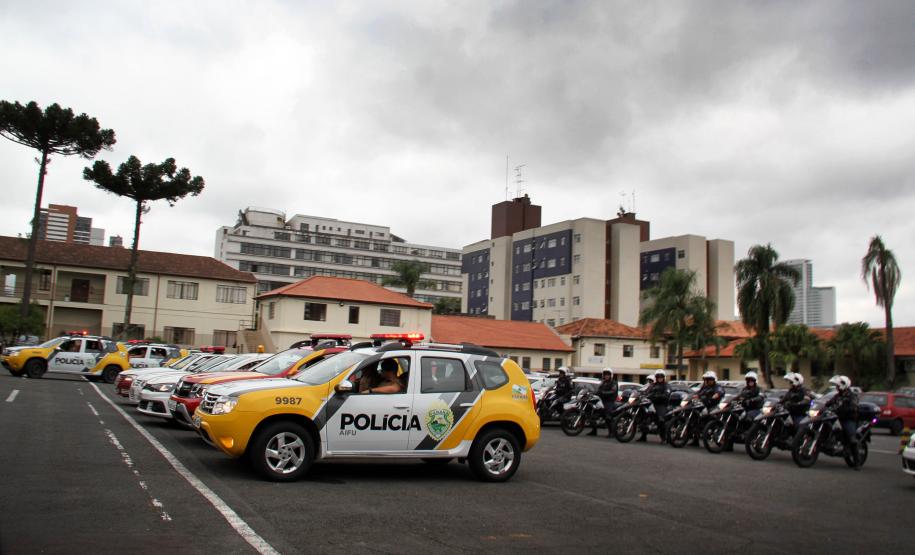 Curitiba, 16 de Fevereiro de 2018. Operação Polícia Militar e Prefeitura