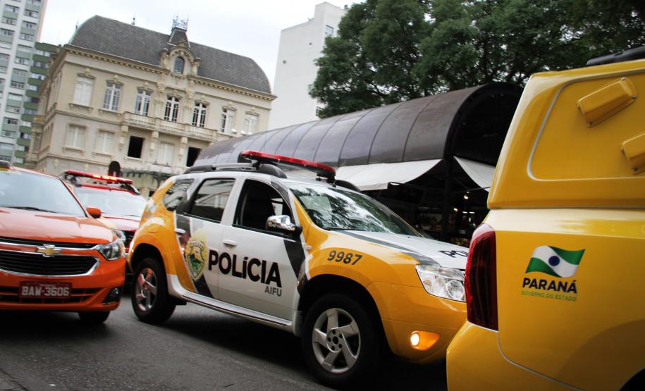 Curitiba, 16 de Fevereiro de 2018. Operação Polícia Militar e Prefeitura