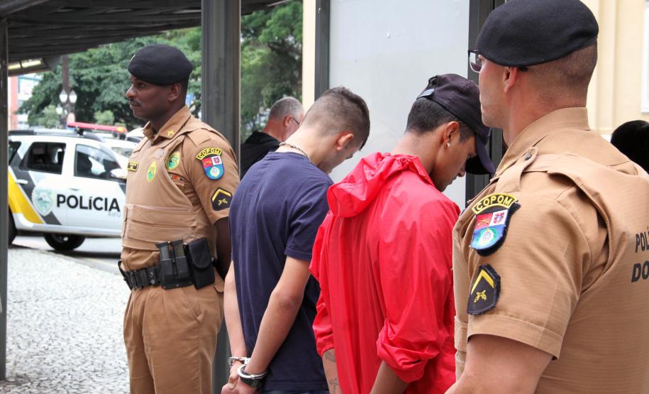 Curitiba, 16 de Fevereiro de 2018. Operação Polícia Militar e Prefeitura