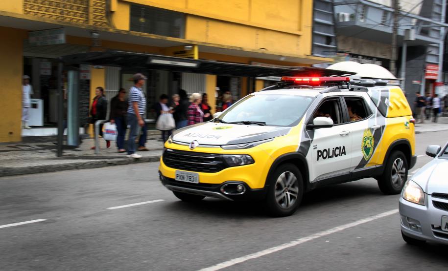 Curitiba, 16 de Fevereiro de 2018. Operação Polícia Militar e Prefeitura