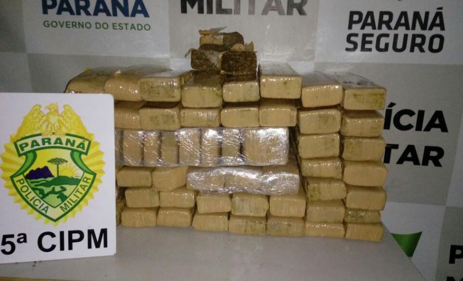 PM apreende mais de 60 quilos de maconha em propriedade rural no Noroeste do estado PM apreende mais de 60 quilos de maconha em propriedade rural no Noroeste do estado