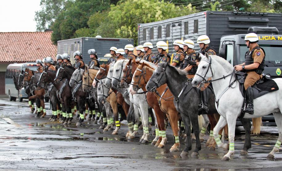 Curitiba, 16 de Fevereiro de 2018. Operação Polícia Militar e Prefeitura