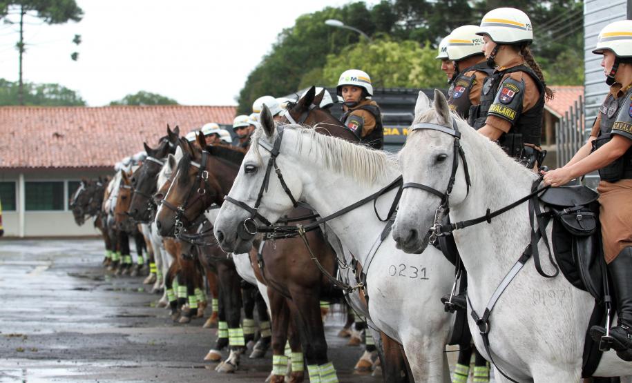 Curitiba, 16 de Fevereiro de 2018. Operação Polícia Militar e Prefeitura