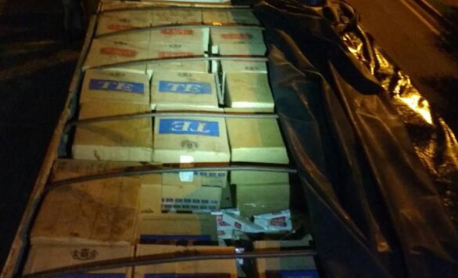 BPFron apreende 1,5 mil caixas de cigarro contrabandeados do Paraguai