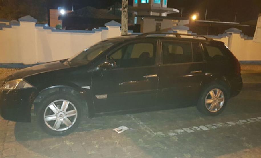 PM apreende 2,3 quilos de maconha, balanças de precisão e demais materiais no Litoral do estado