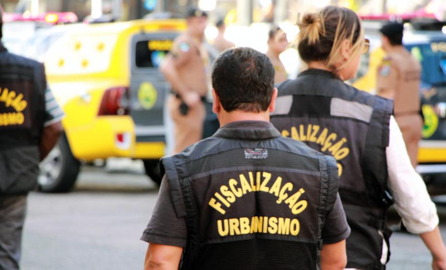 AIFU fecha estabelecimentos comerciais, apreende drogas e encaminha suspeitos durante operação em Curitiba