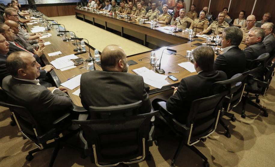 Limpeza das praias e segurança são destaques do Verão Paraná Limpeza das praias e segurança são destaques do Verão Paraná