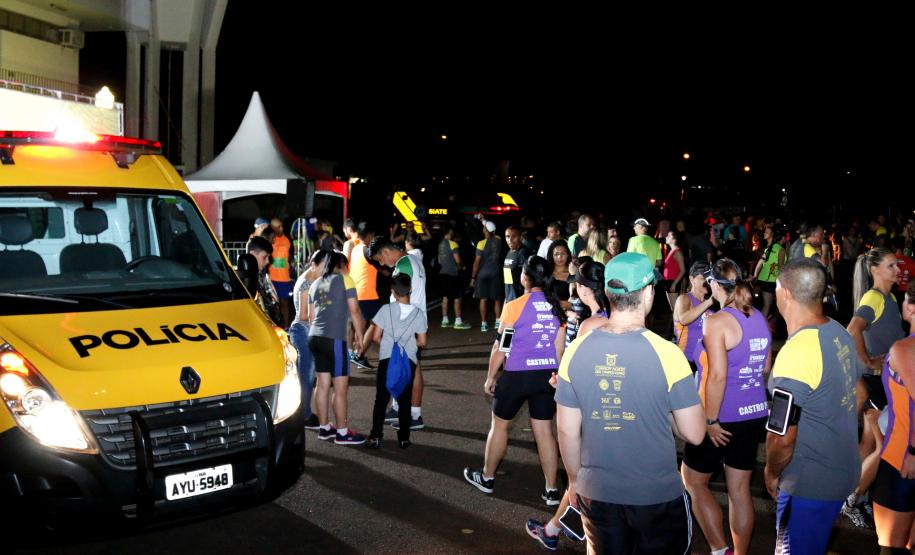 Mais de 900 pessoas participam da “Corrida Heróis dos Campos Gerais” em Ponta Grossa