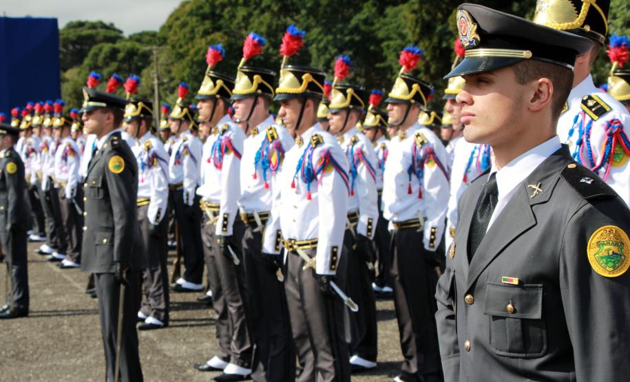 Curitiba, 09 de Março de 2018. APMG comemora 47 anos durante solenidade com entrega do Espadim Tiradentes e medalha de Mérito de Ensino
