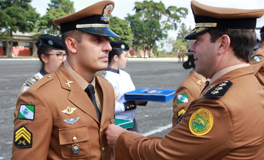 Curitiba, 09 de Março de 2018. APMG comemora 47 anos durante solenidade com entrega do Espadim Tiradentes e medalha de Mérito de Ensino