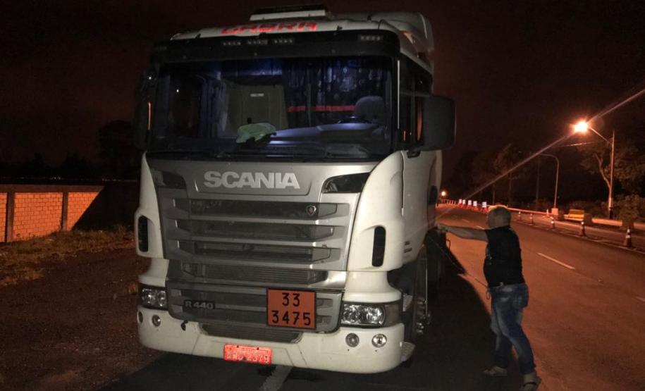 BPRv recupera carga de 45 mil litros de combustível na Lapa (PR) BPRv recupera carga de 45 mil litros de combustível na Lapa (PR)