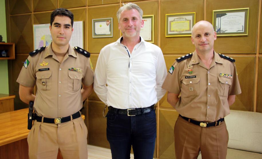 Curitiba, 09 de março de 2018. Policial alemão visita QCG