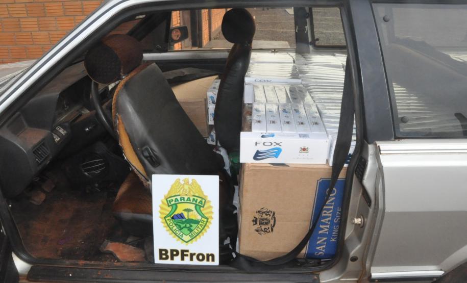No Oeste do estado, BPFron apreende veículo carregado com caixas de cigarros contrabandeados No Oeste do estado, BPFron apreende veículo carregado com caixas de cigarros contrabandeados