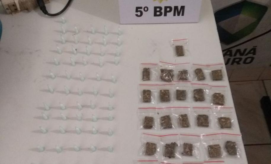 Três adolescentes são apreendidos pela Polícia Militar suspeitos de envolvimento com tráfico de drogas no Norte do Paraná Três adolescentes são apreendidos pela Polícia Militar suspeitos de envolvimento com tráfico de drogas no Norte do Paraná