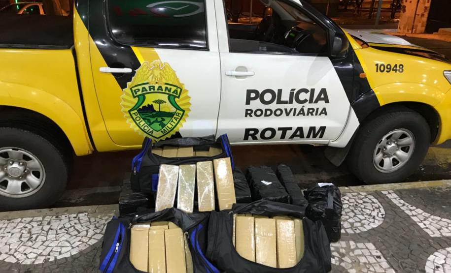 Policiais rodoviários apreendem mais de 195 quilos de maconha durante ação no Noroeste do PR