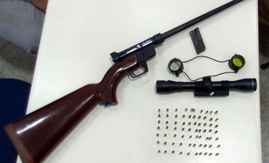 Carro furtado é recuperado e arma de fogo apreendida pela PM no Sudoeste do PR