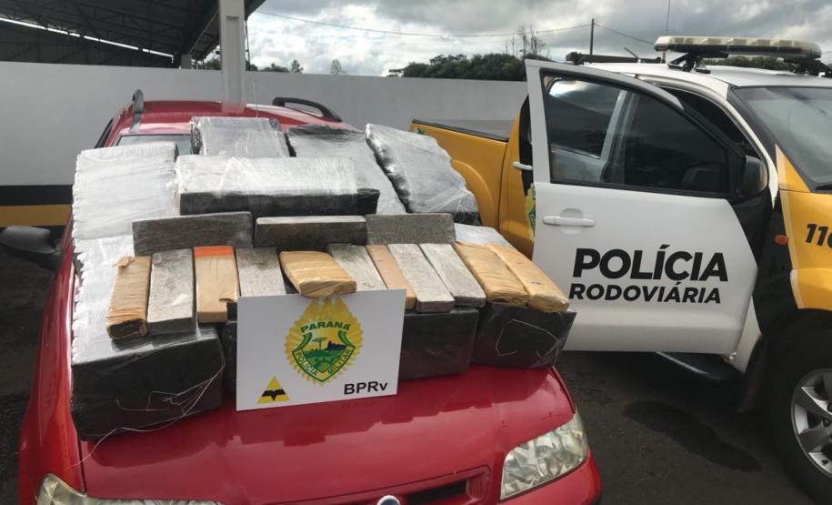 Mais de 230 quilos de maconha são apreendidos pela PM em Iporã (PR) Mais de 230 quilos de maconha são apreendidos pela PM em Iporã (PR)