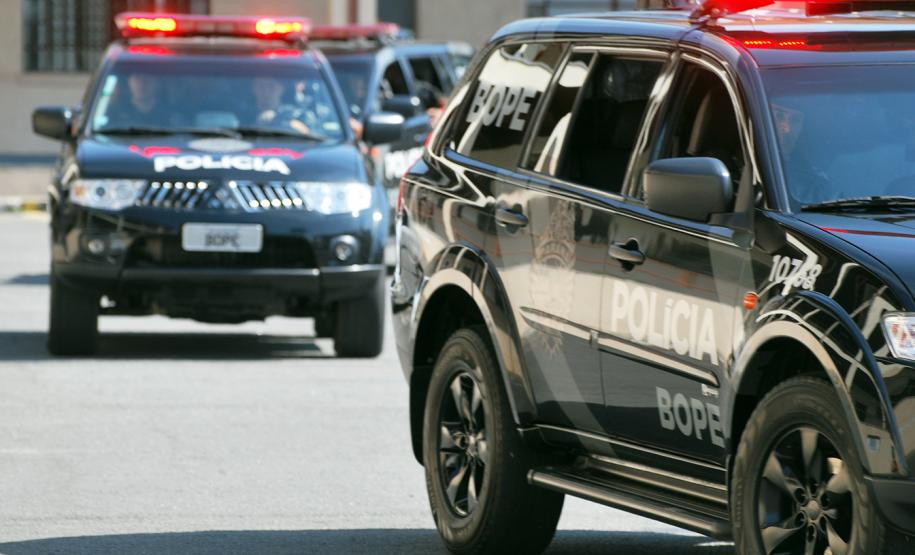 BOPE apreende drogas, balanças de precisão e revólveres durante situações na Capital do estado