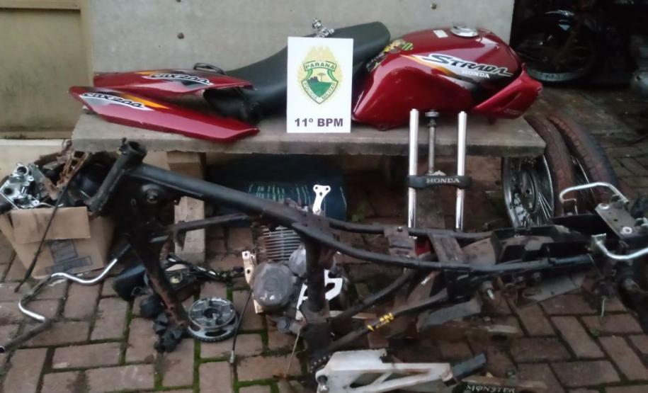 No Noroeste do PR, PM recupera motocicleta furtada e encaminha receptador à delegacia