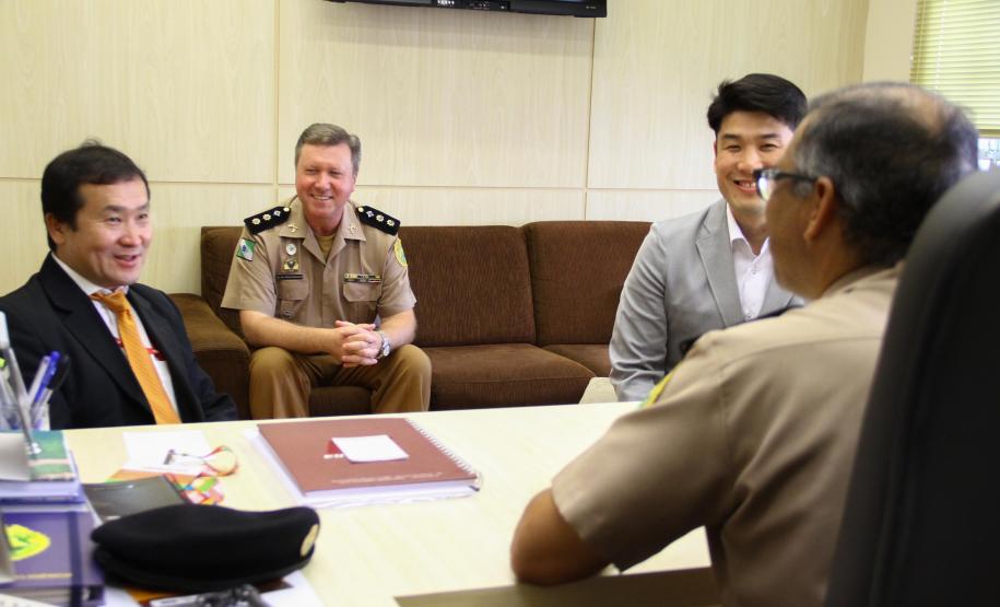 Vice-Cônsul do Japão visita Subcomandante-Geral da Polícia Militar Vice-Cônsul do Japão visita Subcomandante-Geral da Polícia Militar