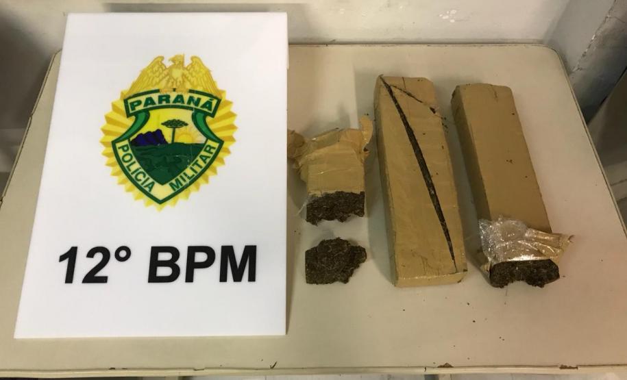 Polícia Militar apreende apreenderam 1,5 quilo de maconha e duas armas de fogo em abordagens distintas na Capital do estado Polícia Militar apreende apreenderam 1,5 quilo de maconha e duas armas de fogo em abordagens distintas na Capital do estado