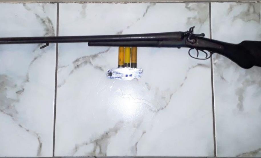 Policiais militares apreendem maconha, munições e uma espingarda no Noroeste do estado