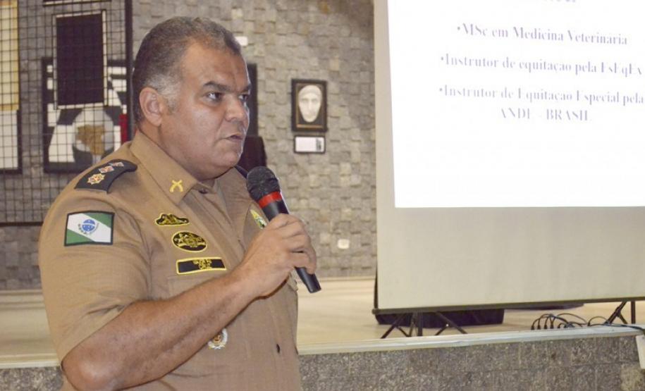 Regimento de Polícia Montada dará suporte para capacitação de profissionais em Equoterapia para atuação no Interior do estado