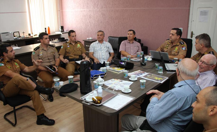 Curitiba, 25 de abril de 2018. Reunião para formalização da Academia de Letras dos Militares