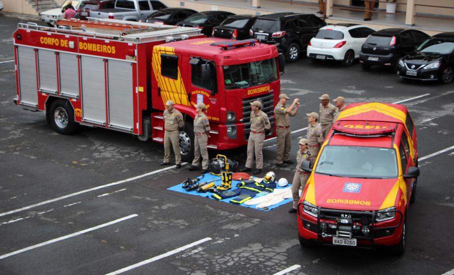Curitiba, 07 de maio de 2018. Visita da Governadora e assinatura de Emenda No QG