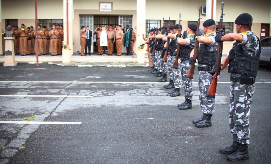 Curitiba, 07 de maio de 2018. Visita da Governadora e assinatura de Emenda No QG