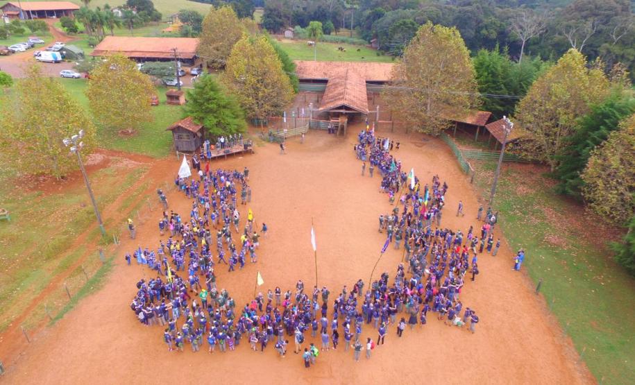 PM de Pato Branco participa de evento de escoteiros em Coronel Vivída, no Sudoeste do estado