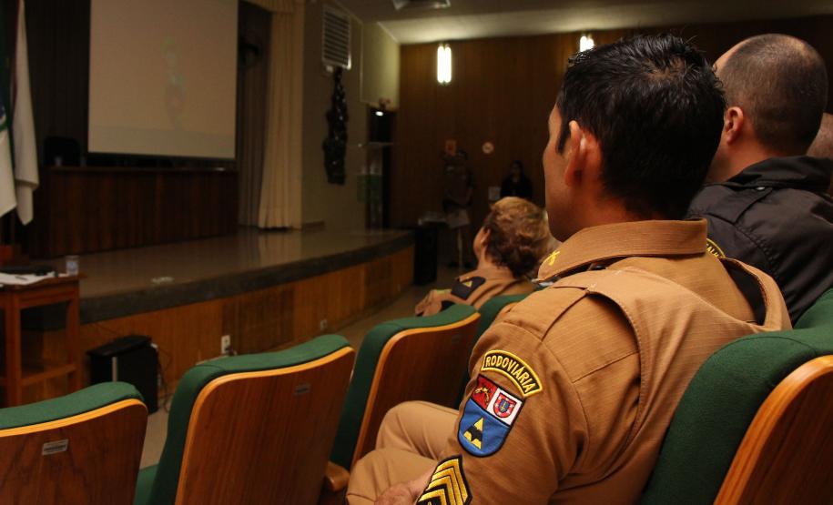 Curitiba, 18 de maio de 2018. Reunião Rede de Proteção Campanha não engole o choro