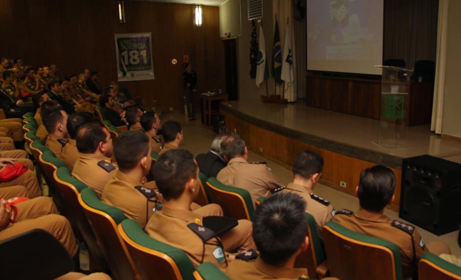 Curitiba, 18 de maio de 2018. Reunião Rede de Proteção Campanha não engole o choro