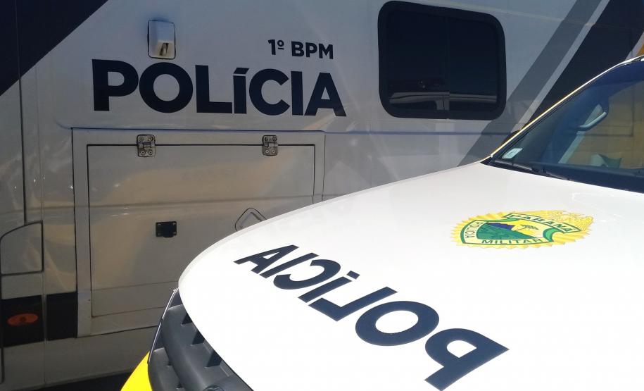 Homem suspeito de envolvimento em roubo é preso pela PM em Ponta Grossa (PR)