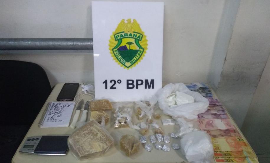 Polícia Militar prende duas pessoas com drogas no Prado Velho, em Curitiba