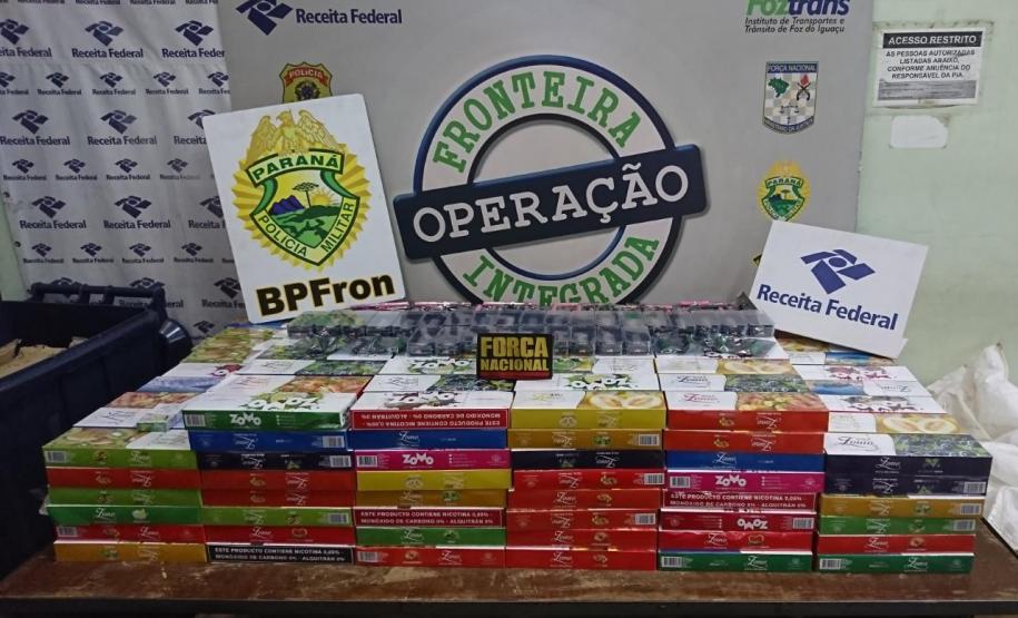 BPFron apreende quase 400 pacotes de essência para narguilé em operação na Ponte Internacional da Amizade, em Foz BPFron apreende quase 400 pacotes de essência para narguilé em operação na Ponte Internacional da Amizade, em Foz