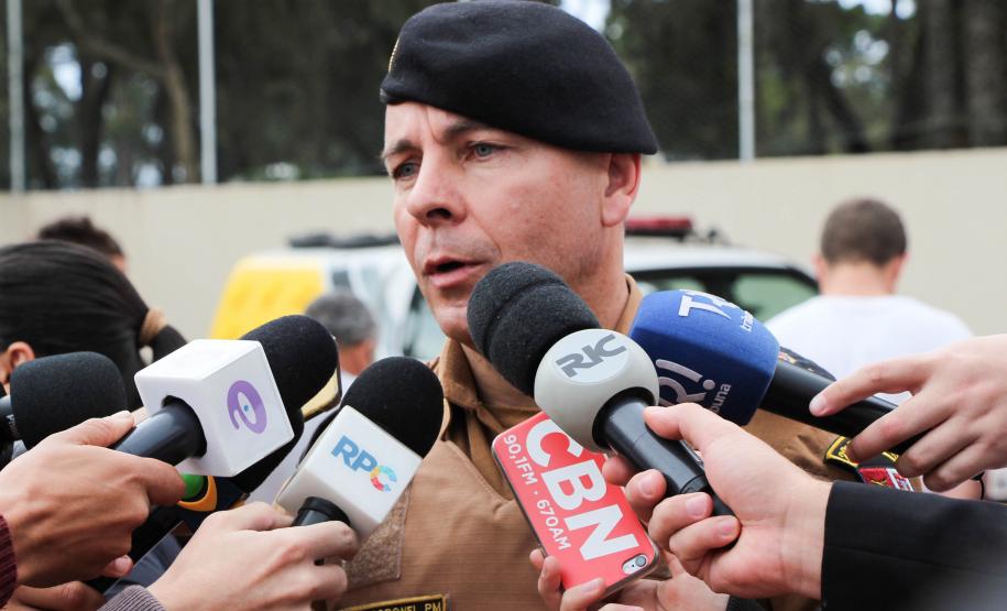 Curitiba, 12 de Junho de 2018. Operação área do 22º BPM Comandante do 22º BPM Ten.-Cel. Sergio Augusto Ramos